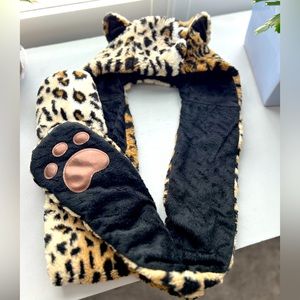 CLAIRE’S Leopard Print Faux Hooded Scarf with Pockets for Girls.